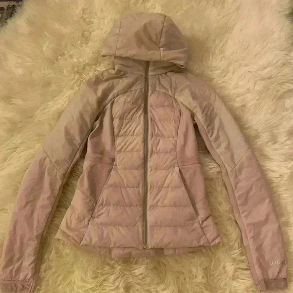 Lululemon Down For It All Jacket Coat Light Pink Porcelain Size 4 Women’s - Picture 1 of 5